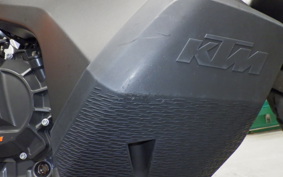 KTM 890 ADVENTURE	 2022