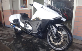 HONDA NM4 VULTUS -02 2014 RC82