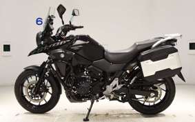 SUZUKI Vｽﾄﾛｰﾑ250A