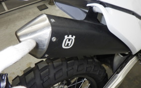 HUSQVARNA TE250I 2010