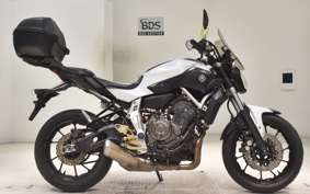 YAMAHA MT-07 2015 RM07J