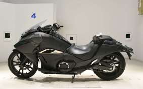 HONDA NM4 VULTUS -01 2015 RC82