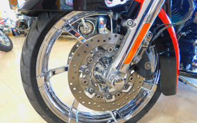 HARLEY HARLEY FLHRSE1800CVO 2013 PG8