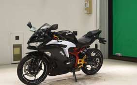 KAWASAKI ZX-25R 2004 ZX250E