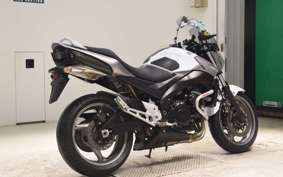 SUZUKI GSR400 A 2013 GK7EA