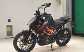 KTM 390 DUKE 2025