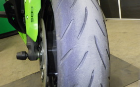 KAWASAKI ZX-4RR ZX400P