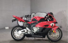 HONDA CBR1000RR 2004 SC57