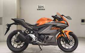 YAMAHA YZF-R25 A 2000 RG74J