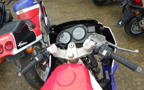 YAMAHA FZR400 1WG
