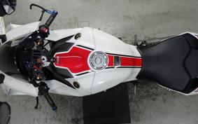 YAMAHA YZF-R1 2022 RN65J
