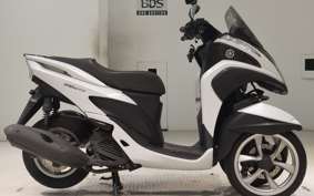 YAMAHA TRICITY 125 SE82J