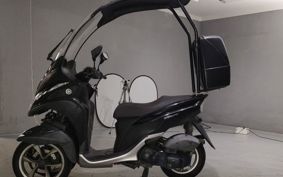 YAMAHA TRICITY 125 SE82J