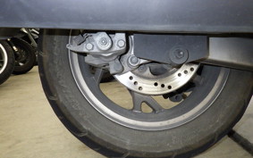 SUZUKI SKYWAVE 250 (Burgman 250) SS 2 2002 CJ46A