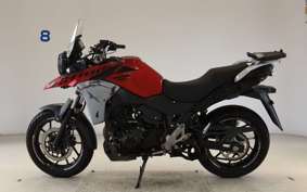 SUZUKI V-STROM 250