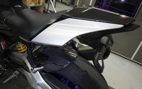 YAMAHA YZF-R1 M 2015