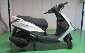 YAMAHA  AXIS Z