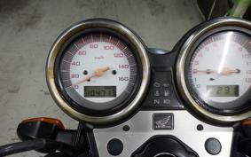 HONDA VTR 250 Gen. 2 MC33