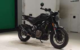 HUSQVARNA SVARTPILEN 401 2022