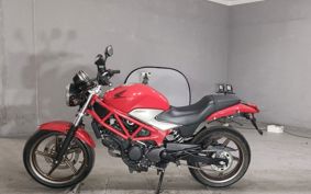 HONDA VTR 250 MC33