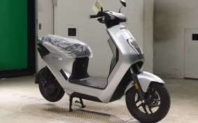 HONDA EM1E: 2018 EF16