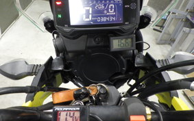SUZUKI Vｽﾄﾛｰﾑ250