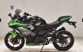 KAWASAKI NINJA 400 2024 EX400L
