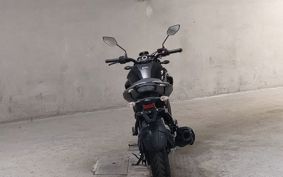 YAMAHA FZ25 RG69