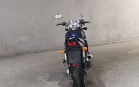 SUZUKI INAZUMA 400 GK7BA
