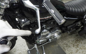HARLEY XL1200C 2004