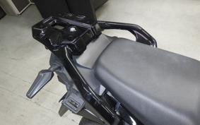 SUZUKI Vｽﾄﾛｰﾑ250 2013