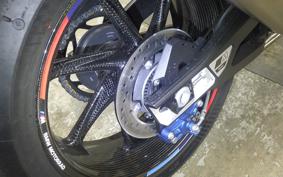 BMW M1000RR 2025