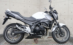 SUZUKI GSR 400 GK7EA