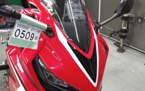 HONDA CBR650R 2019 RH03