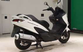 SUZUKI SKYWAVE 200 (Burgman 200)