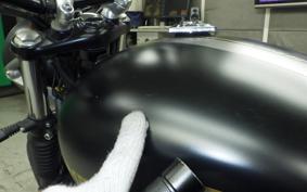 TRIUMPH STREET TWIN 2021