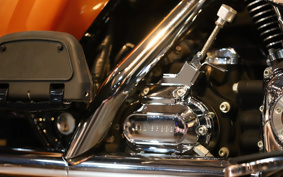 HARLEY HARLEY FLHRC1450-1690 2008 FR4