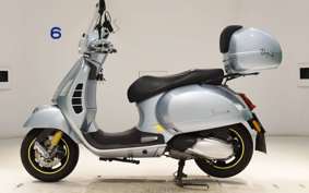 VESPA GTS300 SUPER 2022