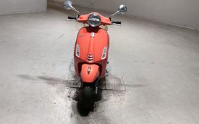 VESPA PRIMA BEIGE RA125 ..