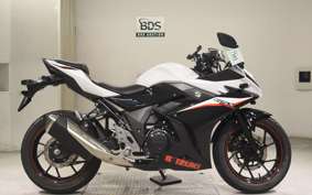 SUZUKI GSX250RA