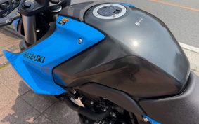SUZUKI GSX-8S 2023 EM1AA