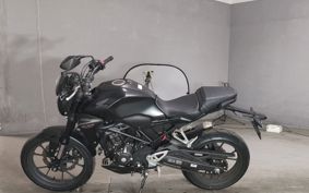 HONDA CB250R MC52