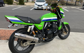 KAWASAKI ZRX400 2004 ZR400E