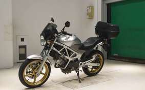 HONDA VTR 250 Gen. 2 MC33