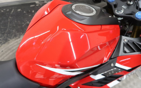 HONDA CBR250RR MC51