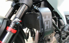 HUSQVARNA SVARTPILEN4 2024