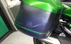 KAWASAKI NINJA H2 SX SE 2018 ZXT02A
