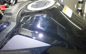 SUZUKI Vｽﾄﾛｰﾑ250A 2001