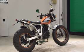YAMAHA TW225 DG09J