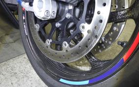 BMW M1000RR 2025